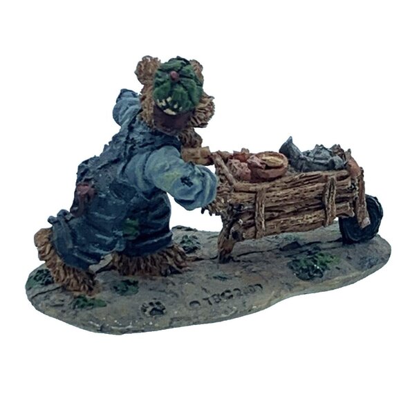 Boyds Town Village “Timmy Ray” Figurine - 2000 - TBC Collectible - Picture 3 of 5